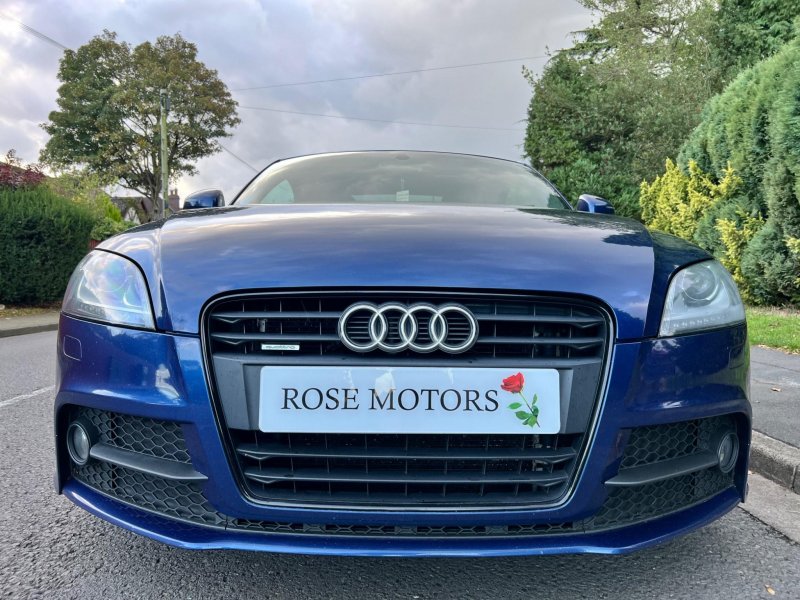 AUDI TT