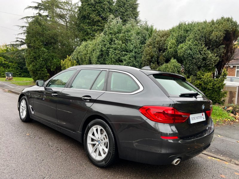 BMW 5 SERIES