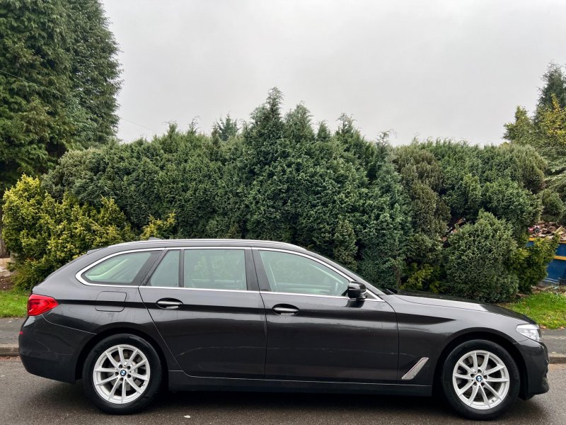 BMW 5 SERIES