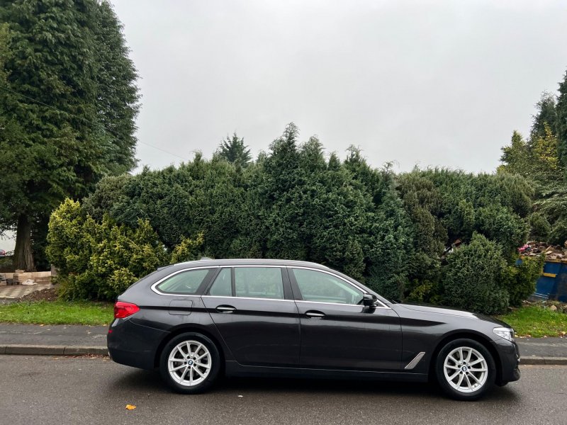 BMW 5 SERIES