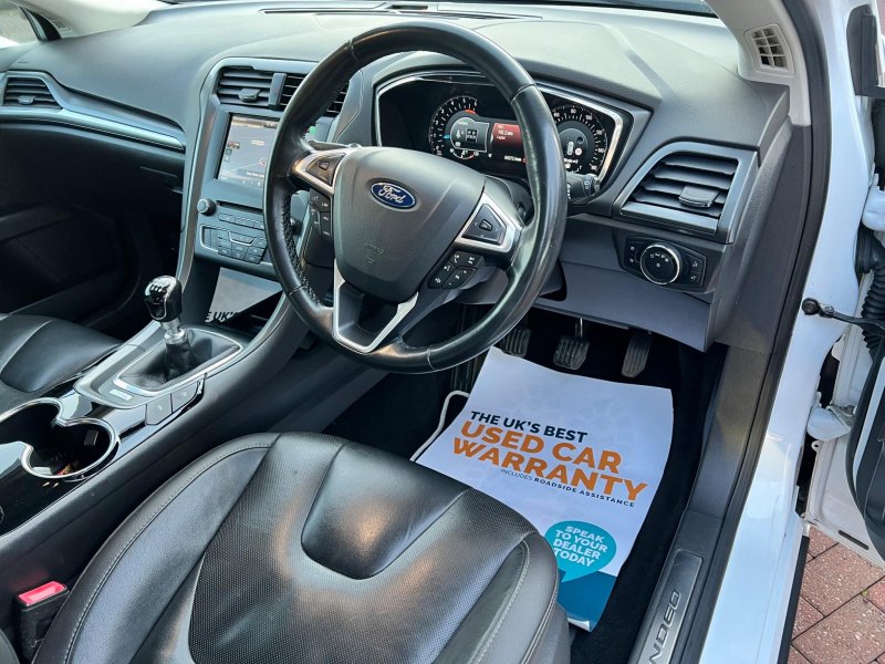 FORD MONDEO