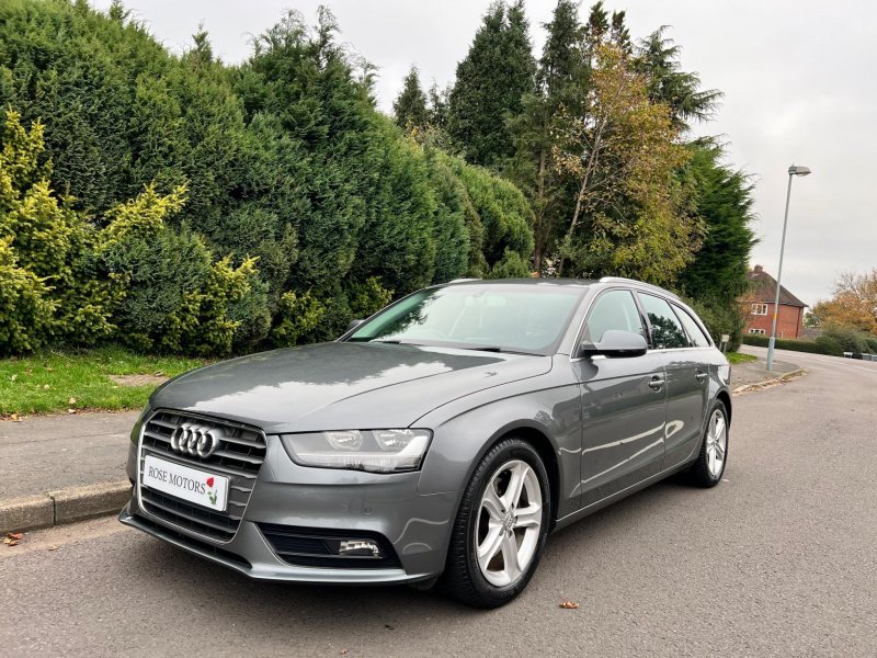 AUDI A4 AVANT