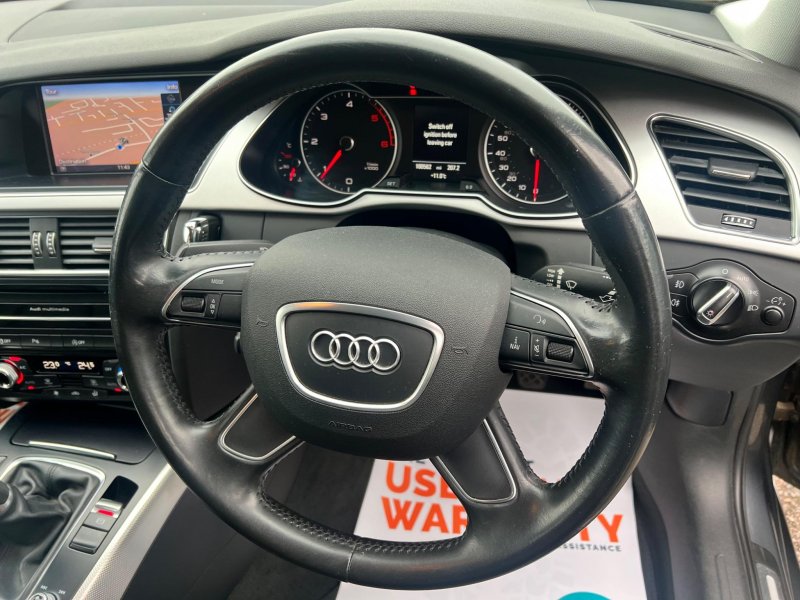 AUDI A4 AVANT