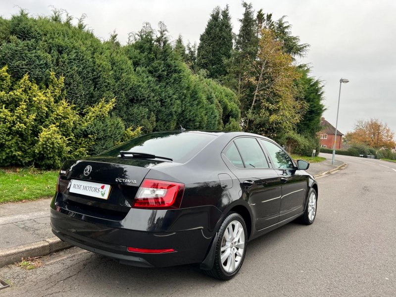SKODA OCTAVIA