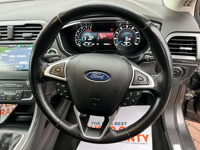 FORD MONDEO