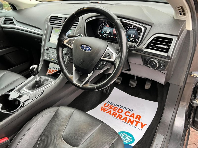 FORD MONDEO