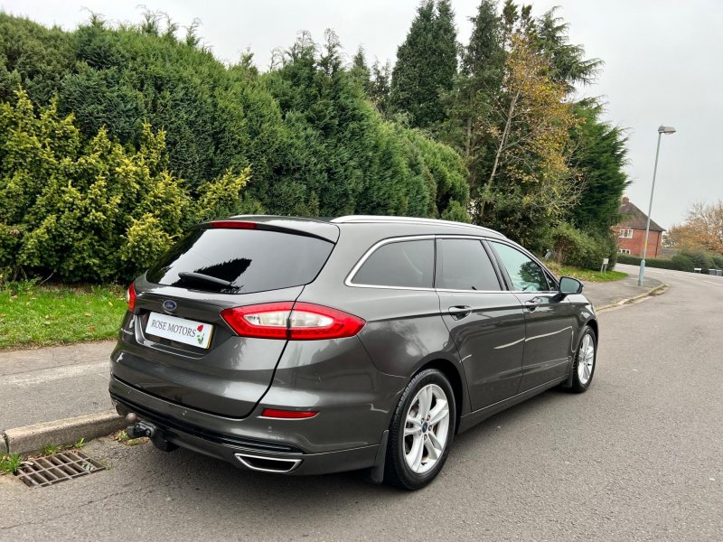 FORD MONDEO