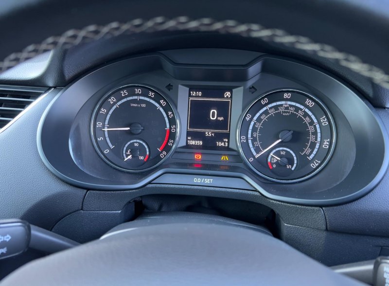 SKODA OCTAVIA