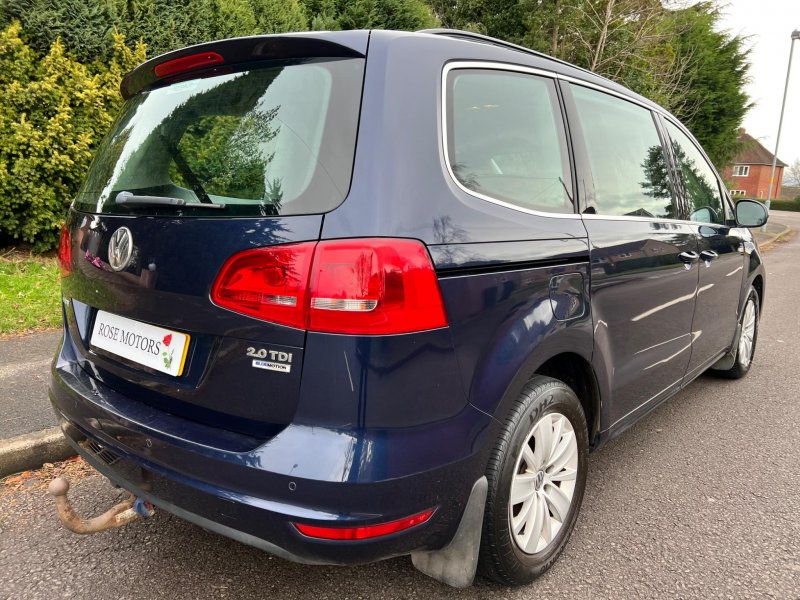VOLKSWAGEN SHARAN
