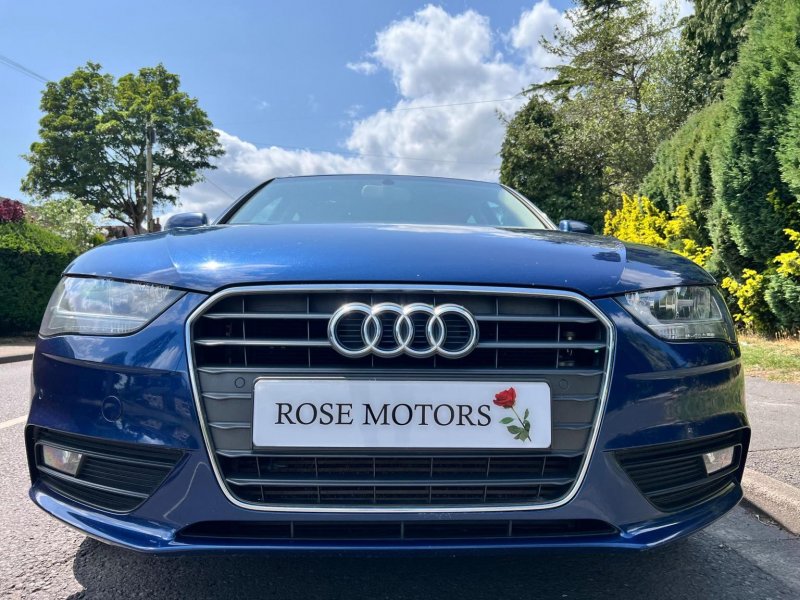 AUDI A4 AVANT
