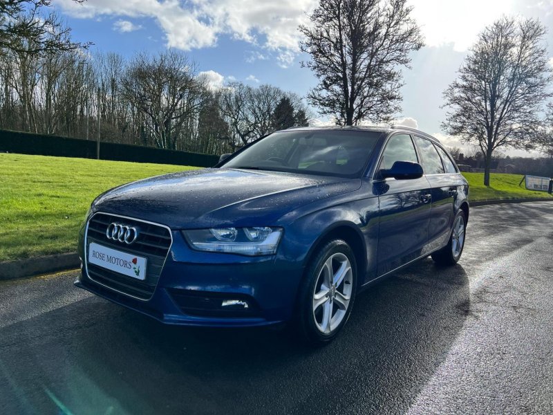 AUDI A4 AVANT