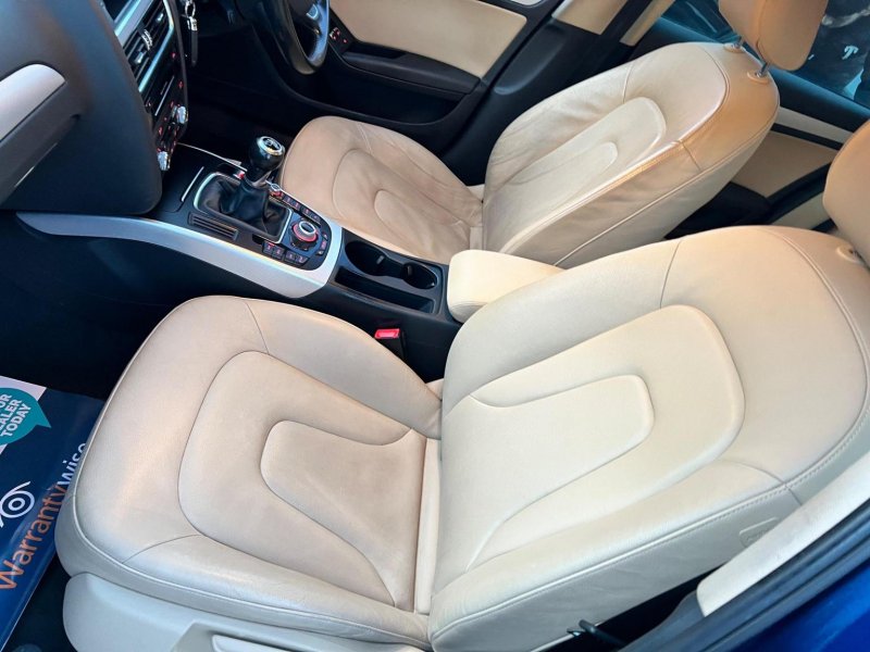 AUDI A4 AVANT