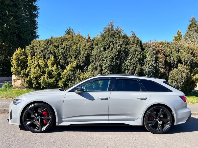 AUDI RS6