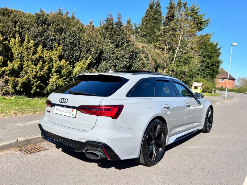 AUDI RS6