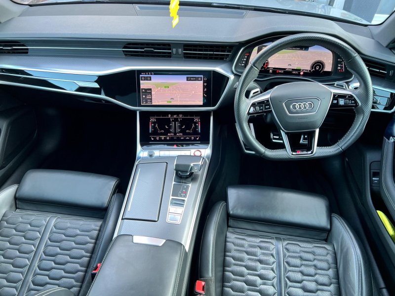 AUDI RS6
