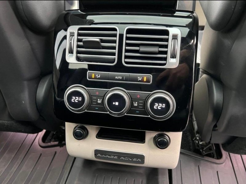 LAND ROVER RANGE ROVER