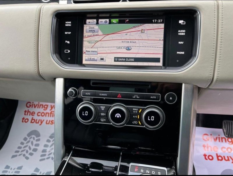 LAND ROVER RANGE ROVER