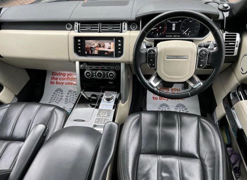LAND ROVER RANGE ROVER