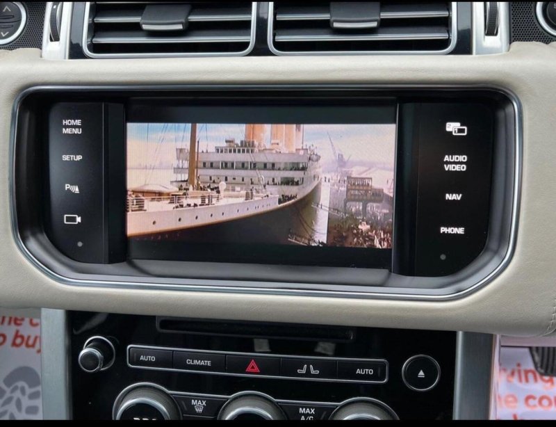 LAND ROVER RANGE ROVER