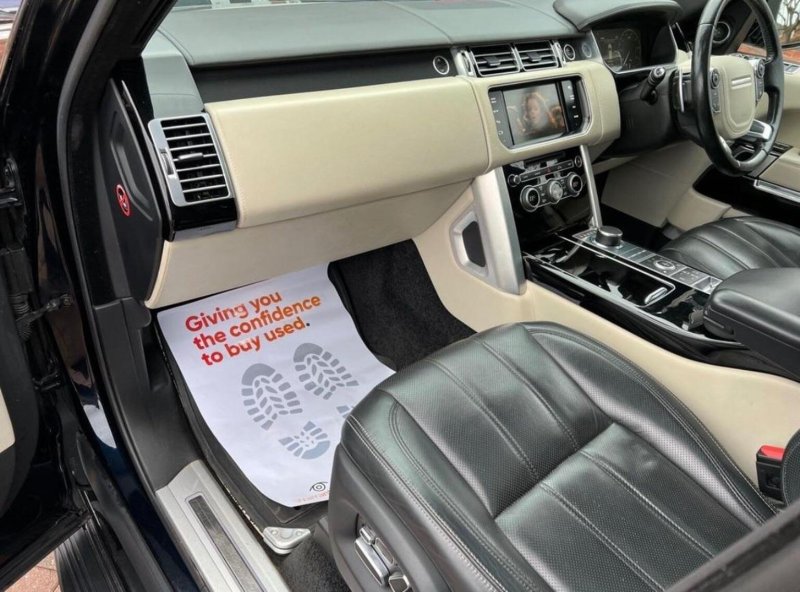 LAND ROVER RANGE ROVER