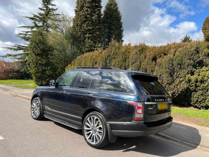 LAND ROVER RANGE ROVER