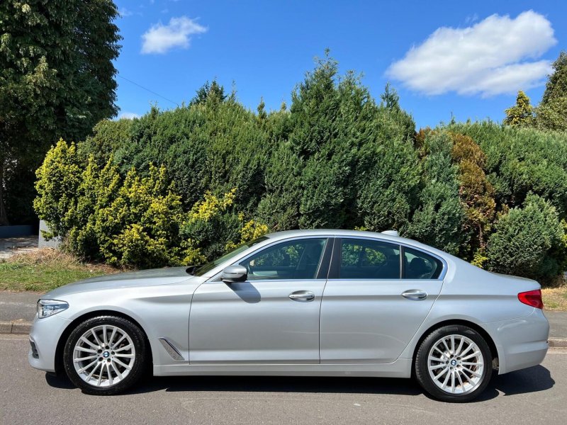 BMW 5 SERIES